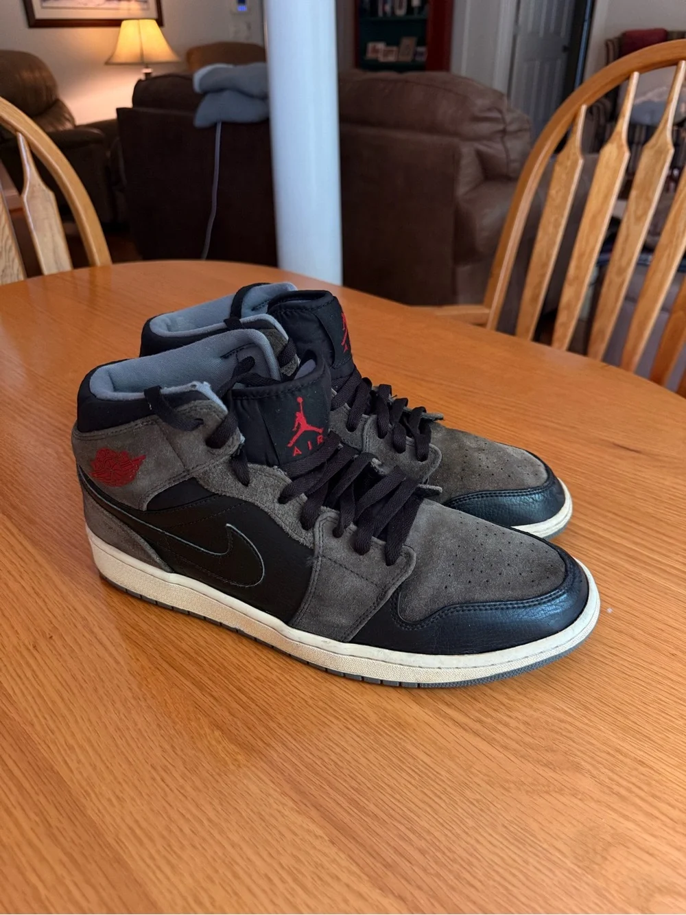 Nike Mid Top Air Jordan